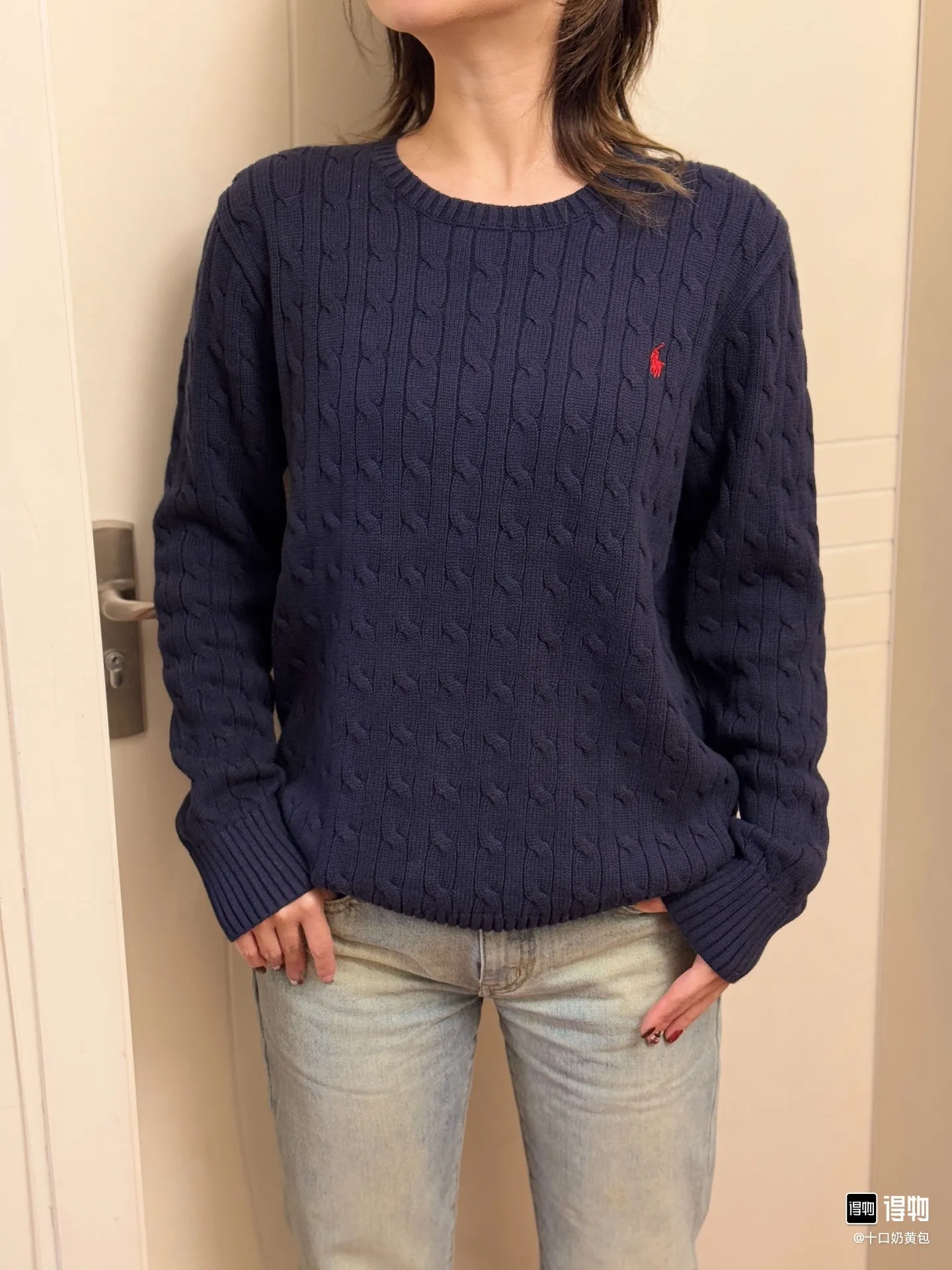 P260 Style No. D05) The top version on the market in 2025 Ralph Lauren #ootddailywear #Autumn and winter sweater #Knitted sweater outfit #ralph lauren sweater #Can be worn by both men and women [Star R] Finally waited until the Ralph men’s twist crew neck sweater is finally here! The most popular sweater is a limited edition every year. There won’t be many styles in the store! Ralph Lauren Men's Round Neck Sweater [Fire R] has a really nice shape. It can be worn alone or as a jacket. It can also be worn inside or worn with a shirt~100% pure cotton #Practical Wear. Colors: off-white, navy blue, khaki, gray, sizes S to XL